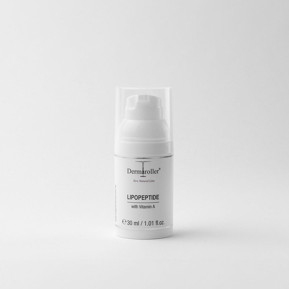 Lipopetide with Vitamin A